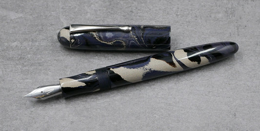 Sumpter - Medium - Nikko Purple Beige swirl ebonite - clip #6 nib