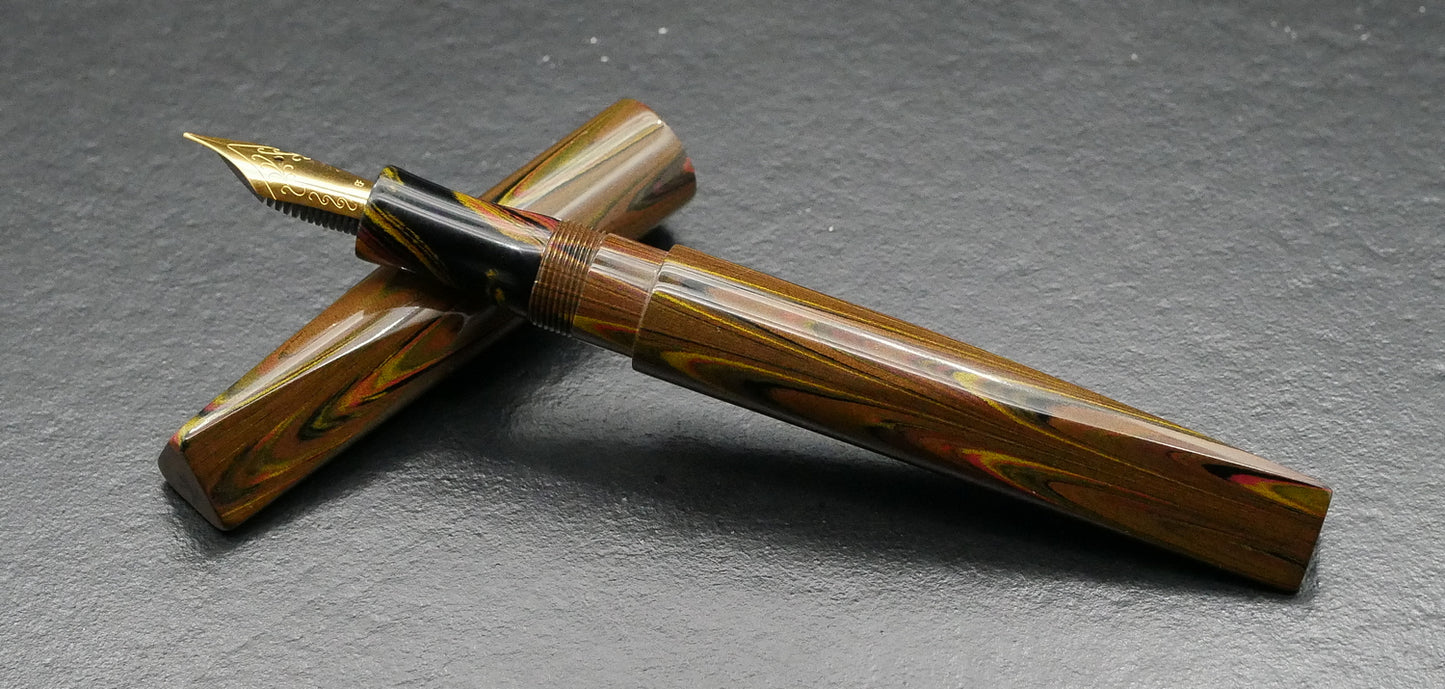 Prospector - Small – Nikko Autumn ripple & swirl ebonite - #6 nib