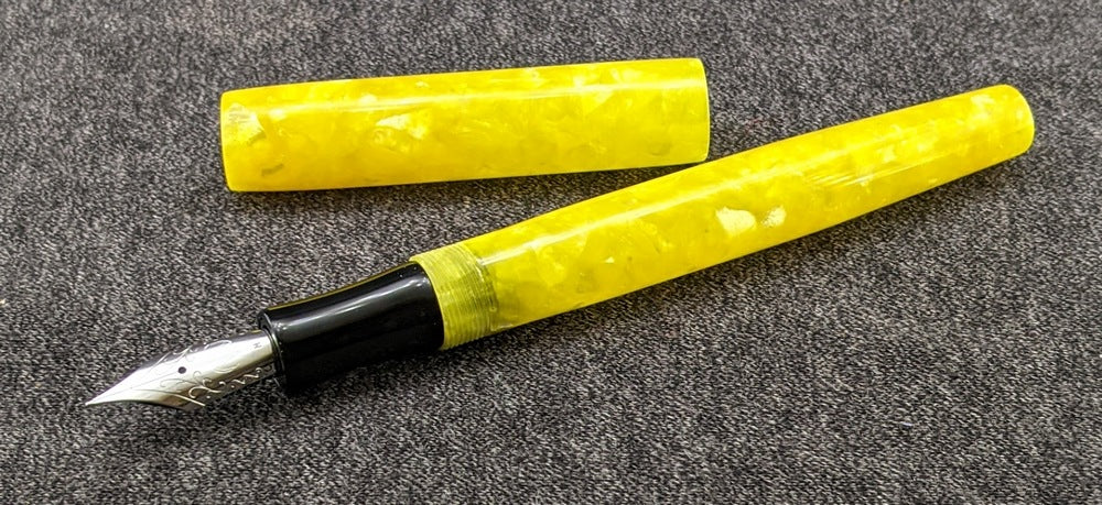 Orville - Small - yellow fleck and black acrylic - #6 nib